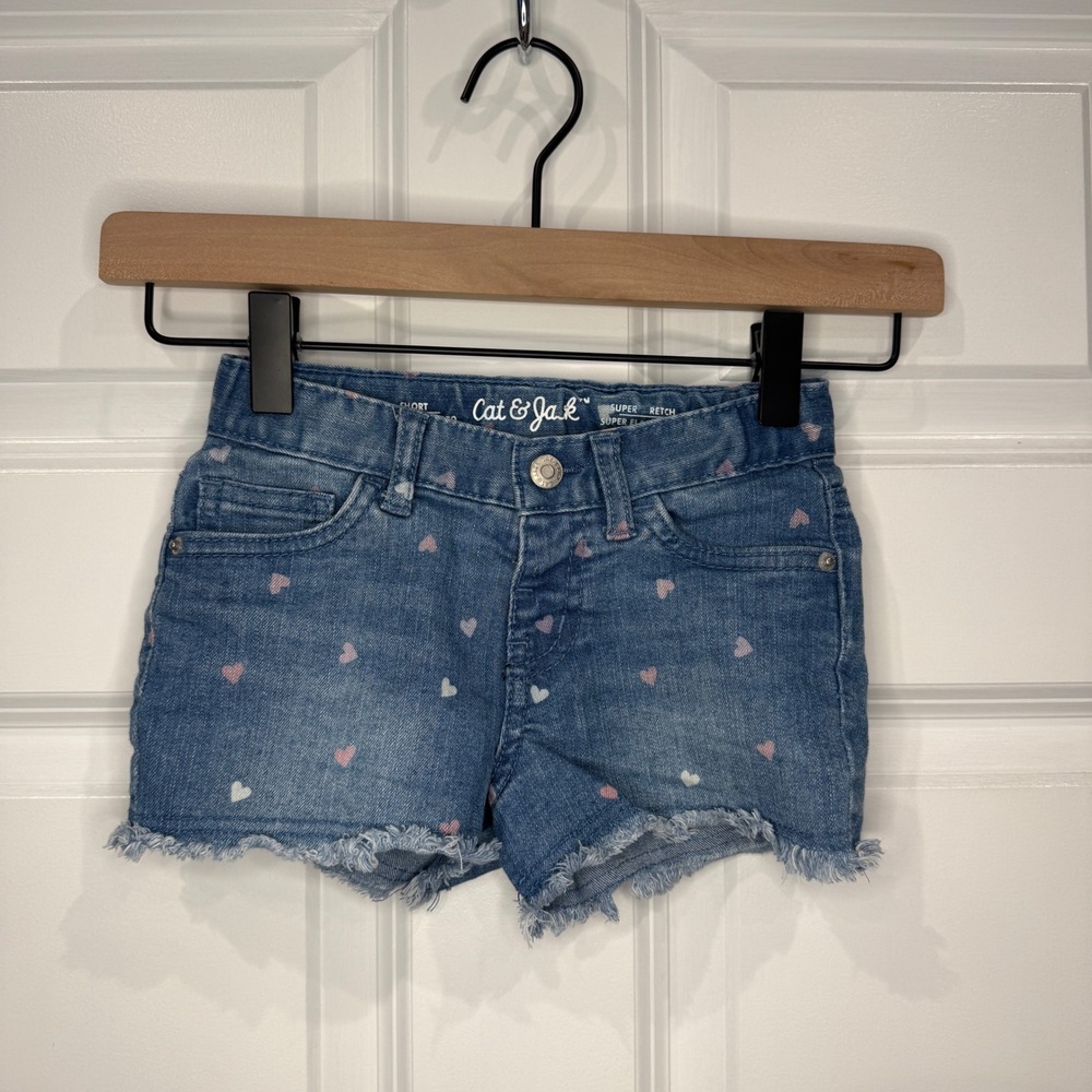Cat & Jack Girls Blue Denim Heart Print Super Stretch Cut Off Shorts Size 4T